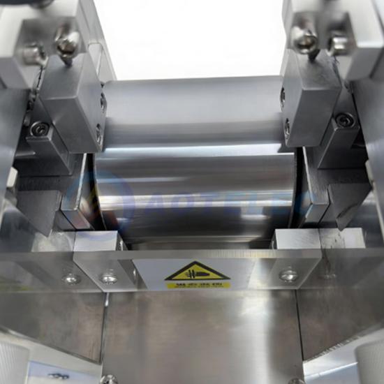 Heatable Roller Press Machine