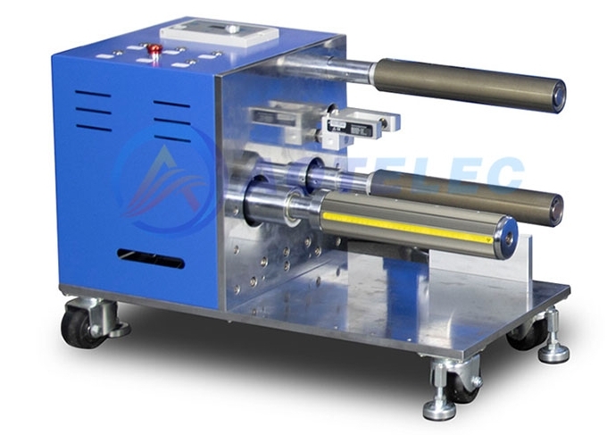 Le rôle des presses à rouleaux rouleau à rouleau dans la production d'électrodes de batterie